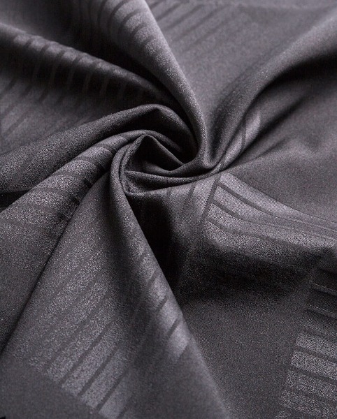 Milyen szerepet játszik a lánc és a vetülék a szövet szerkezetében?